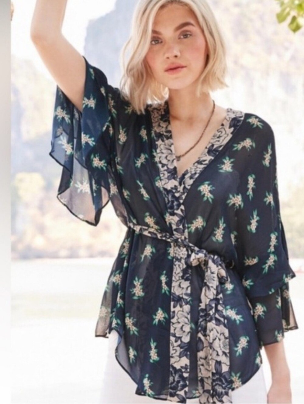 Jade Johnny Was Sheer Ezra Floral Kimono Top Medium